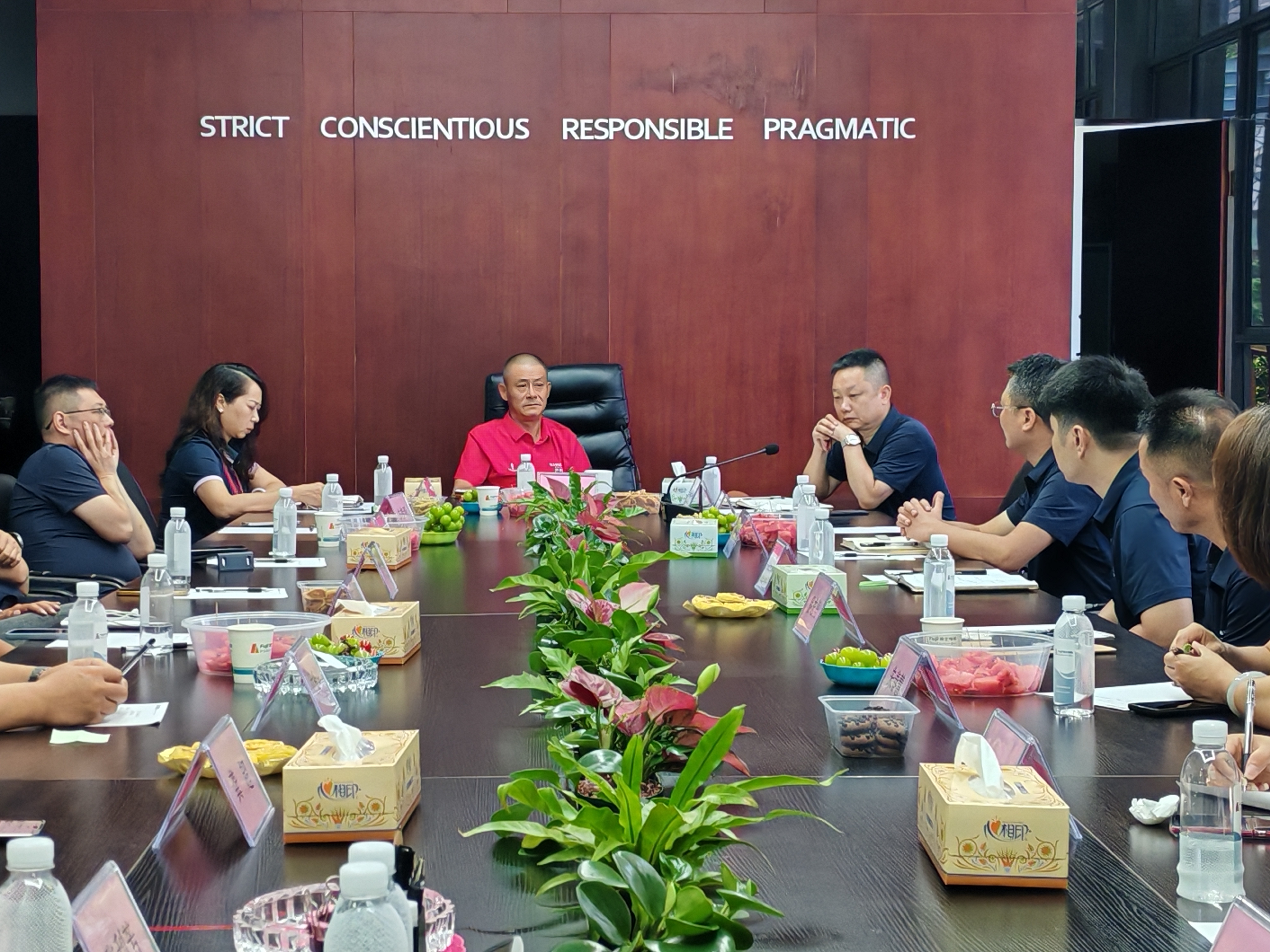 破局前行，聚力攻坚 | 多宝官方入口_多宝（中国）
年中总结规划会